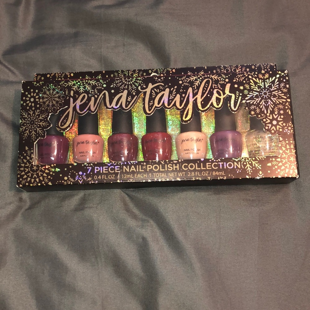 A Jena Taylor collection